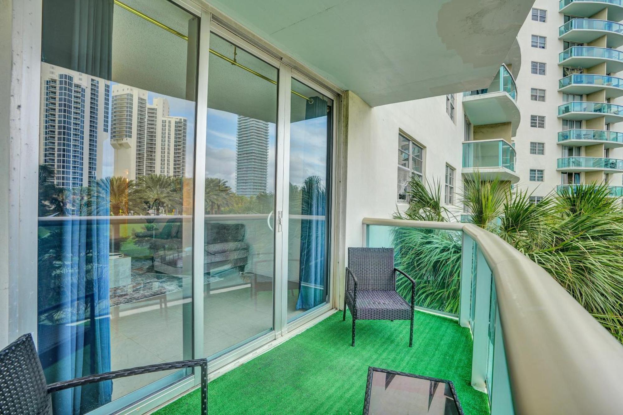 Ocean Reserve Luxury Condos Across From Sunny Isles Beach 迈阿密海滩 外观 照片