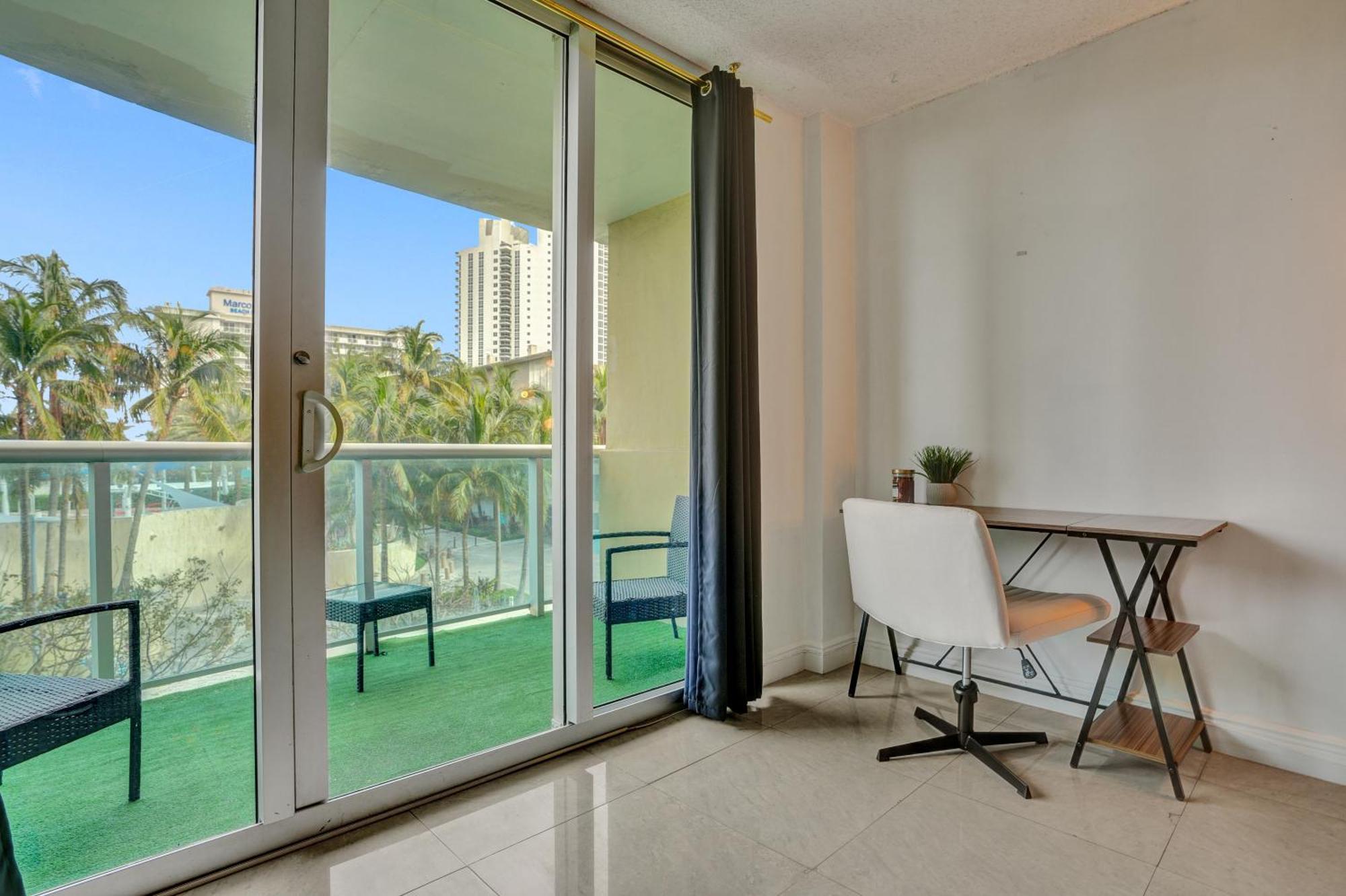 Ocean Reserve Luxury Condos Across From Sunny Isles Beach 迈阿密海滩 外观 照片