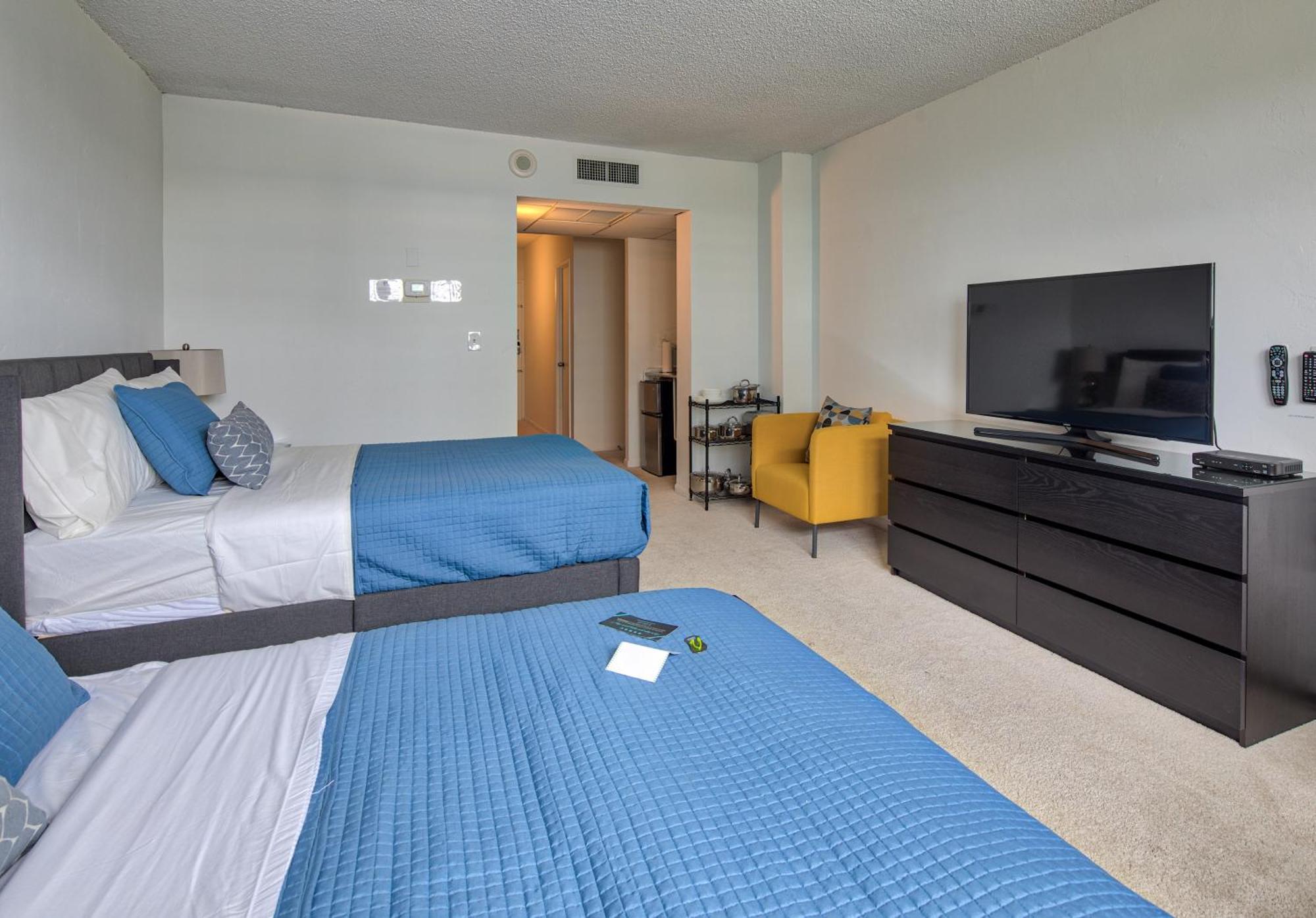 Ocean Reserve Luxury Condos Across From Sunny Isles Beach 迈阿密海滩 客房 照片