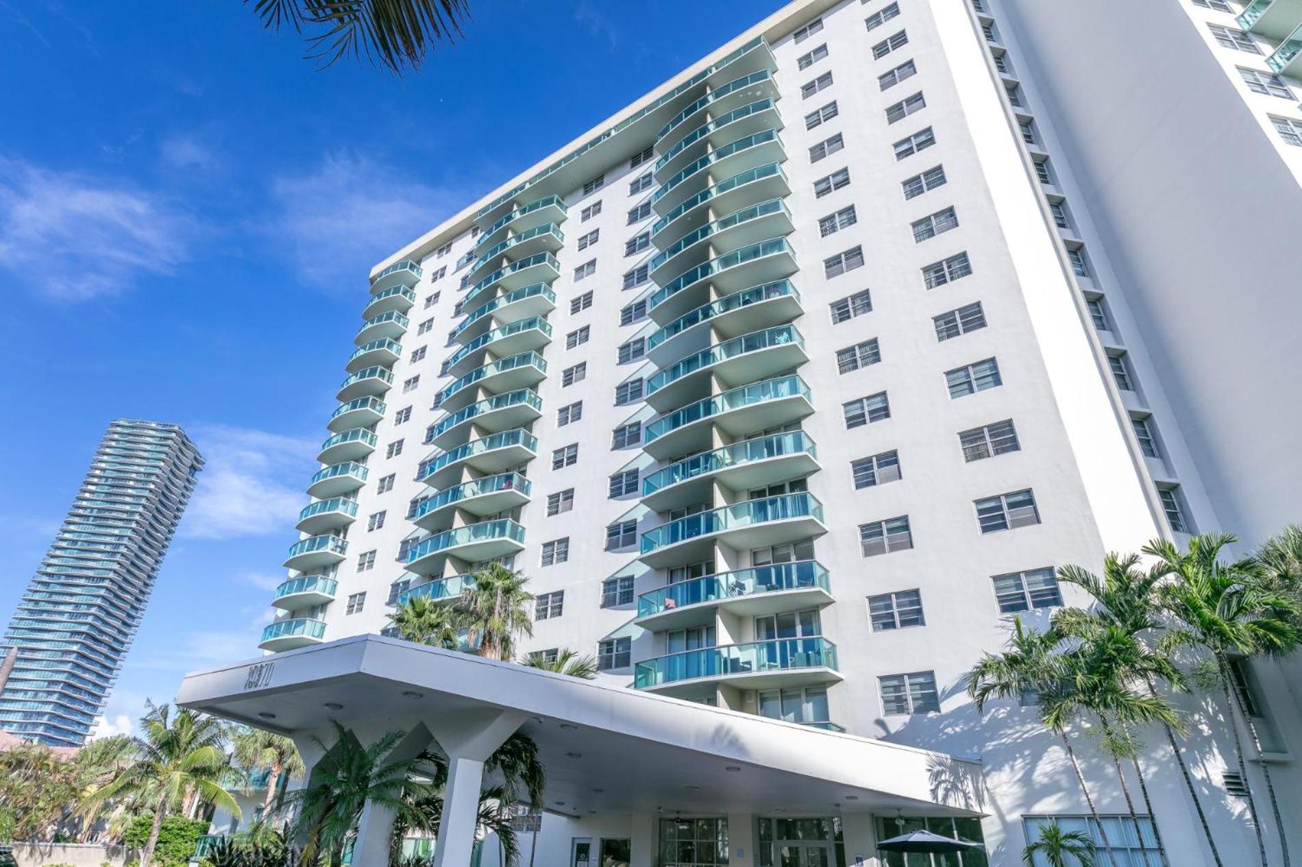 Ocean Reserve Luxury Condos Across From Sunny Isles Beach 迈阿密海滩 外观 照片